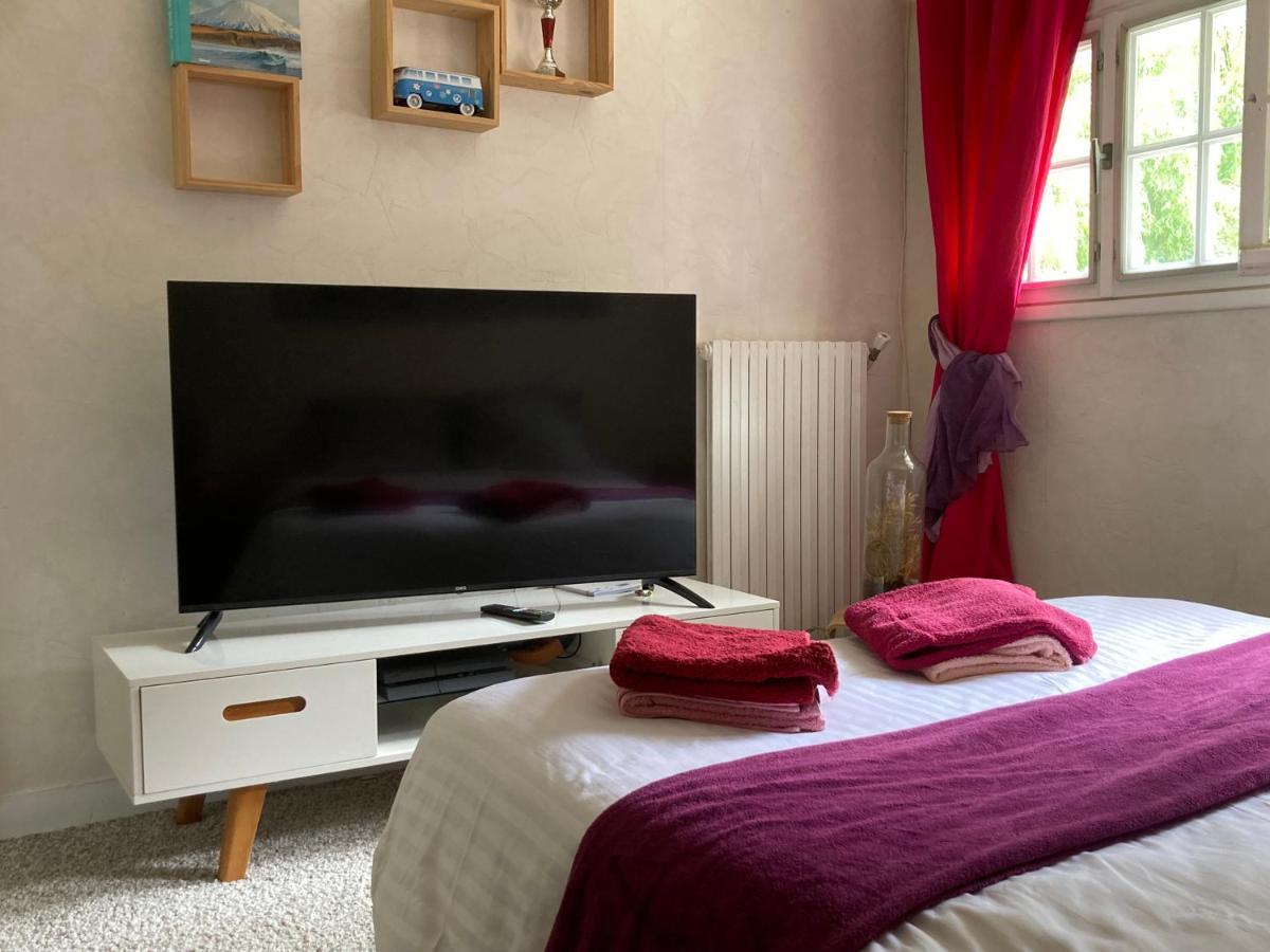 Le Bois Des Sources Apartment Saint-Marcel  Exterior photo