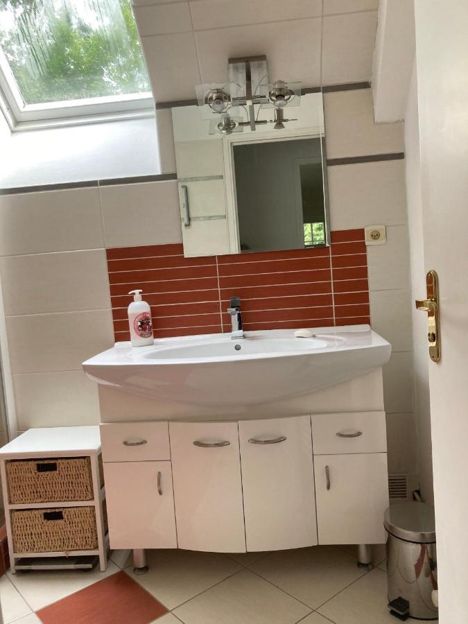 Le Bois Des Sources Apartment Saint-Marcel  Exterior photo